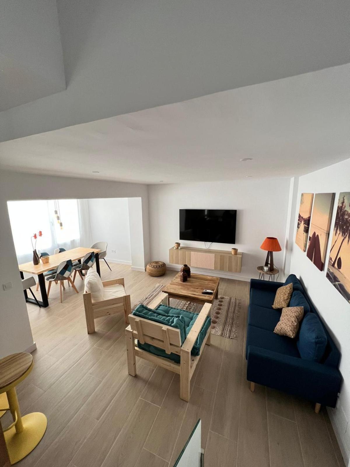 Apartamentos Buganvilla Roquetas De Mar Room photo